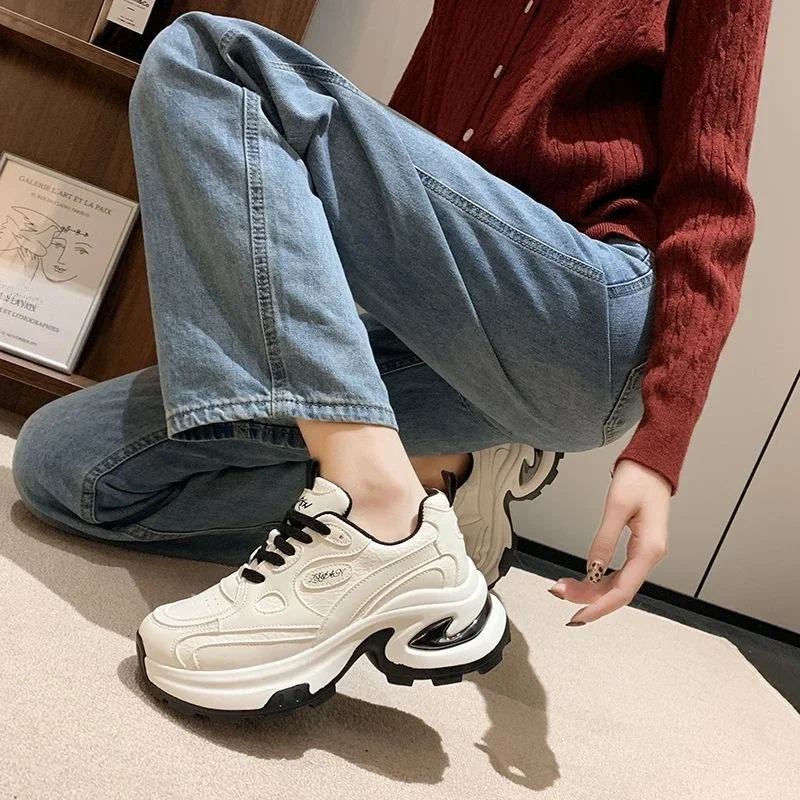 

2025 Spring Women Platform Thick Sole Dad Shoes Height Increasing For Short Hot Selling Versatile Casual Sports Retro Sneakers