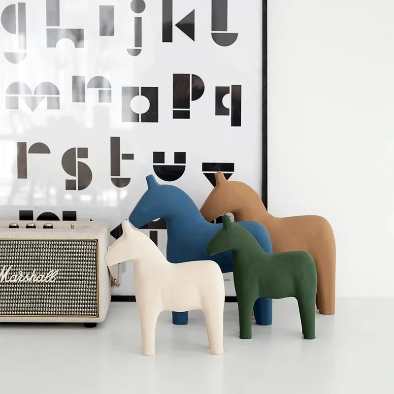 Wooden Horse Ornament Nordic Llight Luxury Foyer Decoration Morandi Color soft Craft Horses Figurine Baby Room Nursery Decor