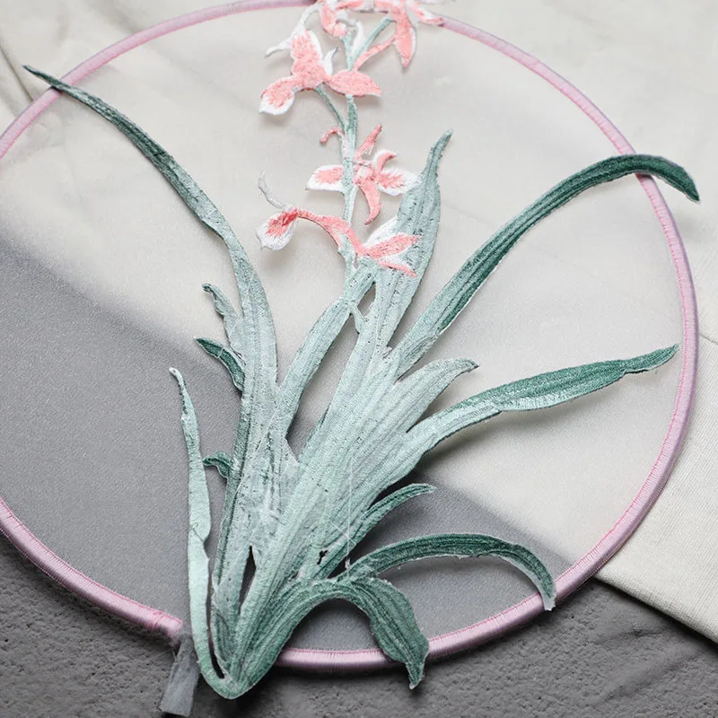 سيمبيديوم ملصق مطرز للملابس والحقائب ، اكسسوارات الديكور ديي ، زين ، الحديد على التصحيح ، 1 قطعة