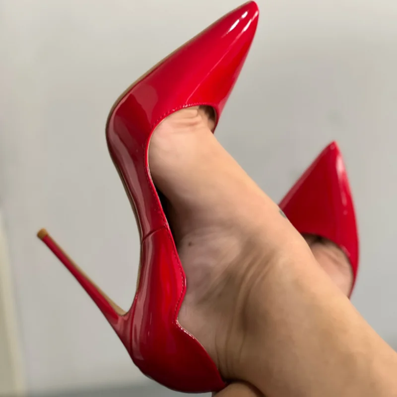 

Туфли на высоком каблуке нестандартной формы с острым носком 12 см, без шнуровки из лакированной зеркальной кожи, женские свадебные туфли-лодочки красного, розового, фиолетового цвета