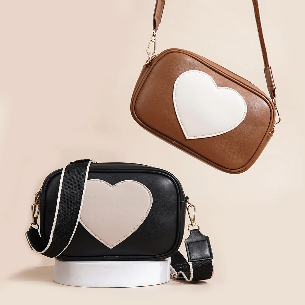 

Women's Cute Heart Shoulder Bags Female Spring Summer PU Leather Composite Bag Girl Versatile Crossbody Bag with Mini Coin Purse