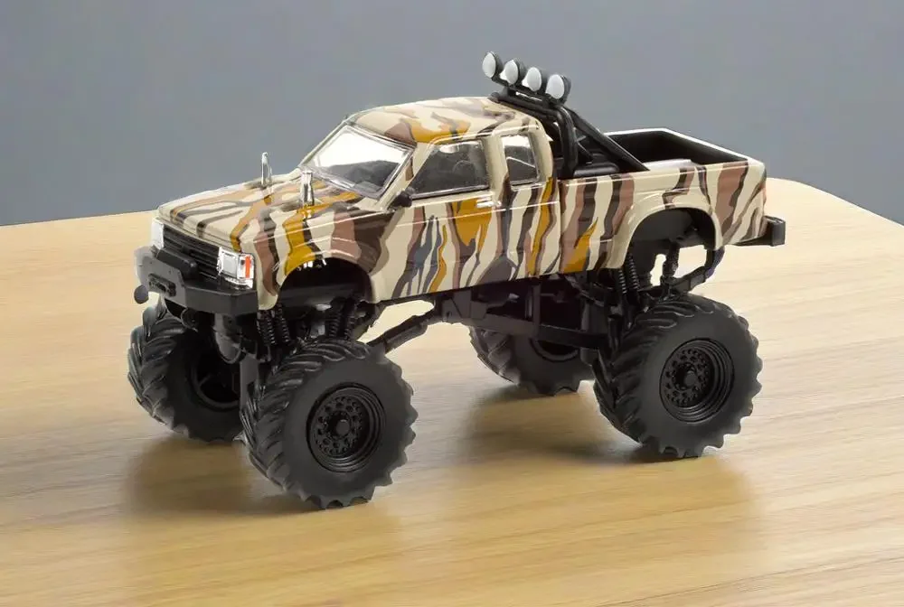 

GreenLight 1:64 1989 Chevrolet S-10 Bigfoot Monster Truck, имитация сплава, коллекция моделей микроавтомобилей, украшение, игрушка в подарок
