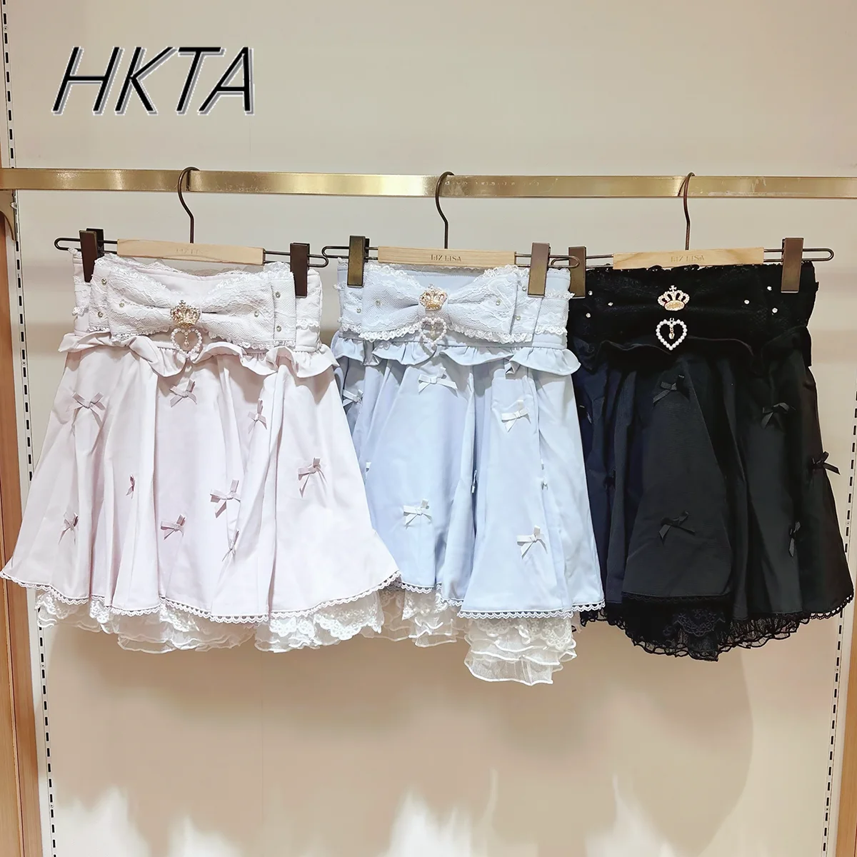 

Взрывные японские шахты Массовое производство Мягкая плиссированная юбка для сестры Женская мини-юбка в стиле Лолиты с милым бантом и кружевом с рюшами Женская юбка Liz