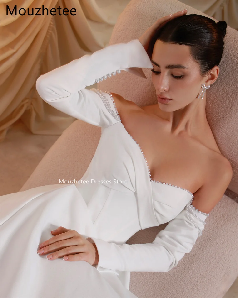 

Mouzhetee A-Line Off The Shoulder Elegant Wedding Dresses Simple Preals Long Sleeve Brides Gown Custom Made 2025
