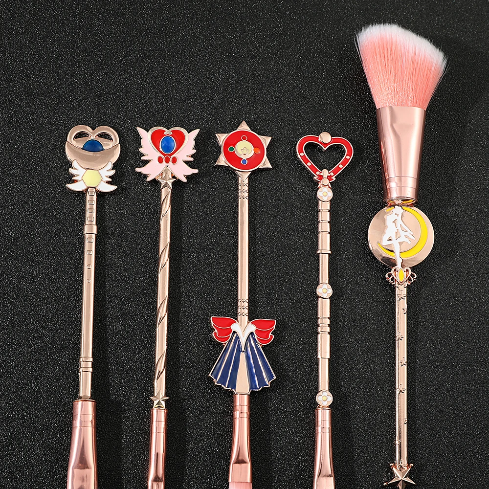 5ชิ้น/เซ็ตคาวาอี้เซเลอร์มูนชุดแปรงสำหรับแต่งหน้าแป้งรองพื้นอายแชโดว์คาบูกิเบลนนิ่งแปรงแต่งหน้าเครื่องมือความงาม