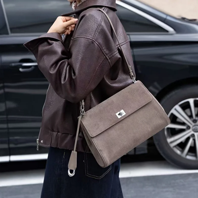 

Women's shoulder crossbody bag Authentic autumn and winter luxury designer handbag soft matte suede leather women's handbag