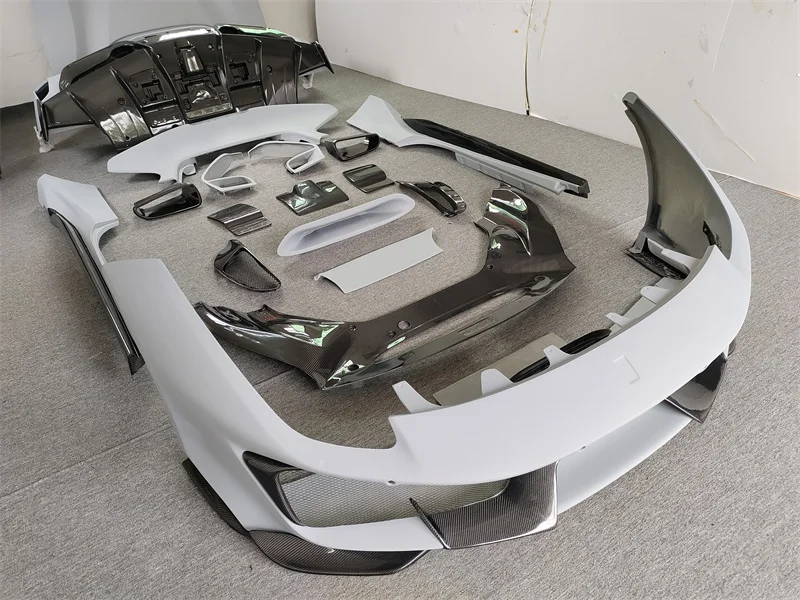 For Ferrari 488 GTB Upgrade Pista Style Complete Body Kit Carbon Fiber Front Bumper Cover Rear Bumper Spoiler Side Skirt