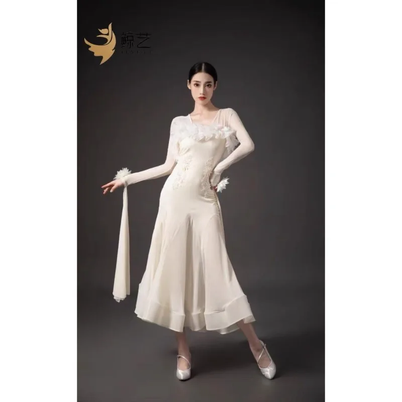 Customized Modern Dance Dress with Long Sleeves and A Large Skirt Made of Creamy Yellow Ostrich Fur Performance Dress for Women