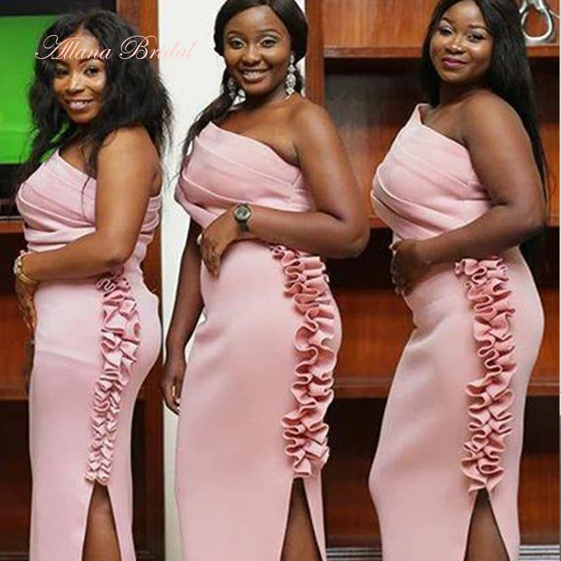 

Blush Pink Satin Bridesmaid Dresses 2023 for African Women One Shoulder Maid of Honor Dresses with Side Slit for Wedding Party