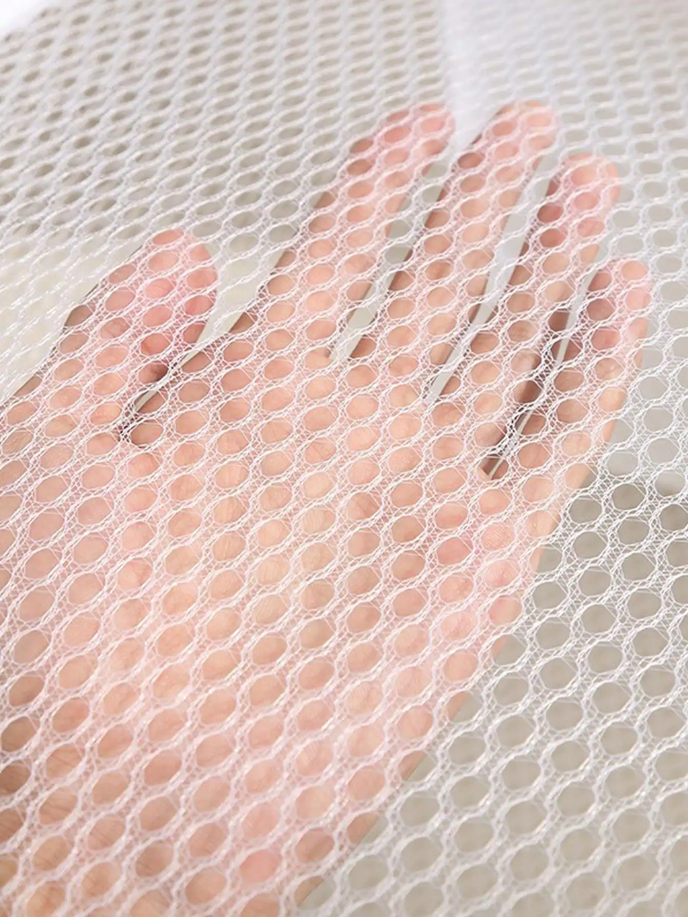 Cartoon Foldable Three-Sided Mesh Dirty Laundry  With Handle Laundry Basket Easy To Open And Fold，Clothes Storage Basket (White)