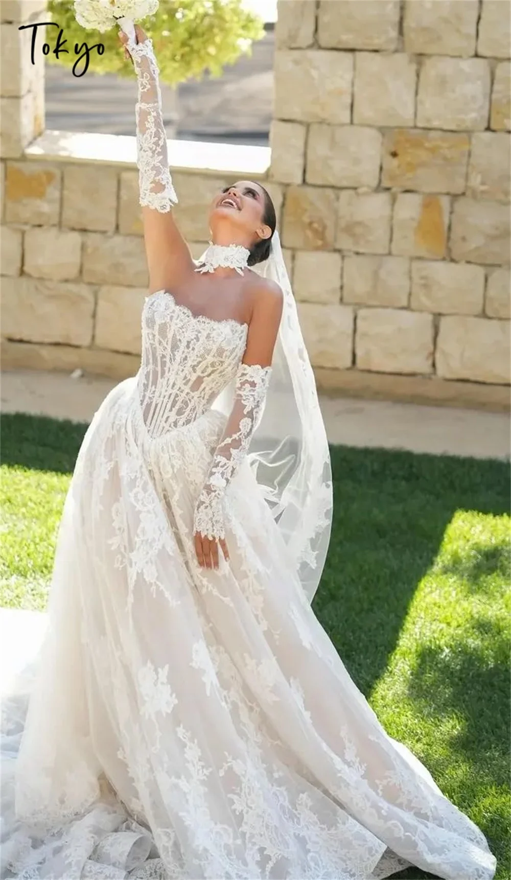 Gaun Pengantin Tokyo Model Elegan Tanpa Tali dengan Lengan Lepas, Ritsleting Belakang, Berbahan Lace, Gaun Pengantin Putih Model A-Line Tahun 2025