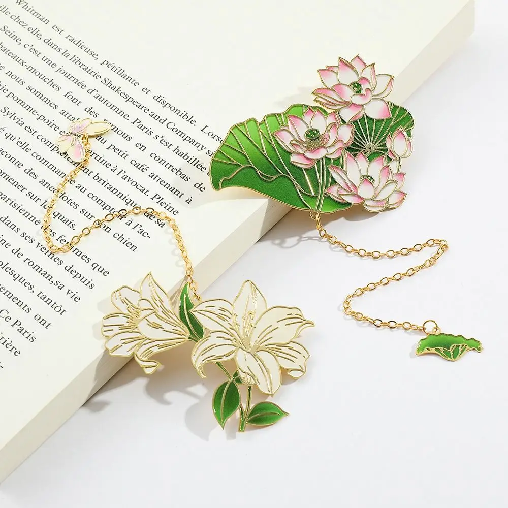 

Retro Metal Lotus Flower Bookmark Tassel Painted Reading Markers Pendant Chinese style Brass Bookmark School Office Supplies