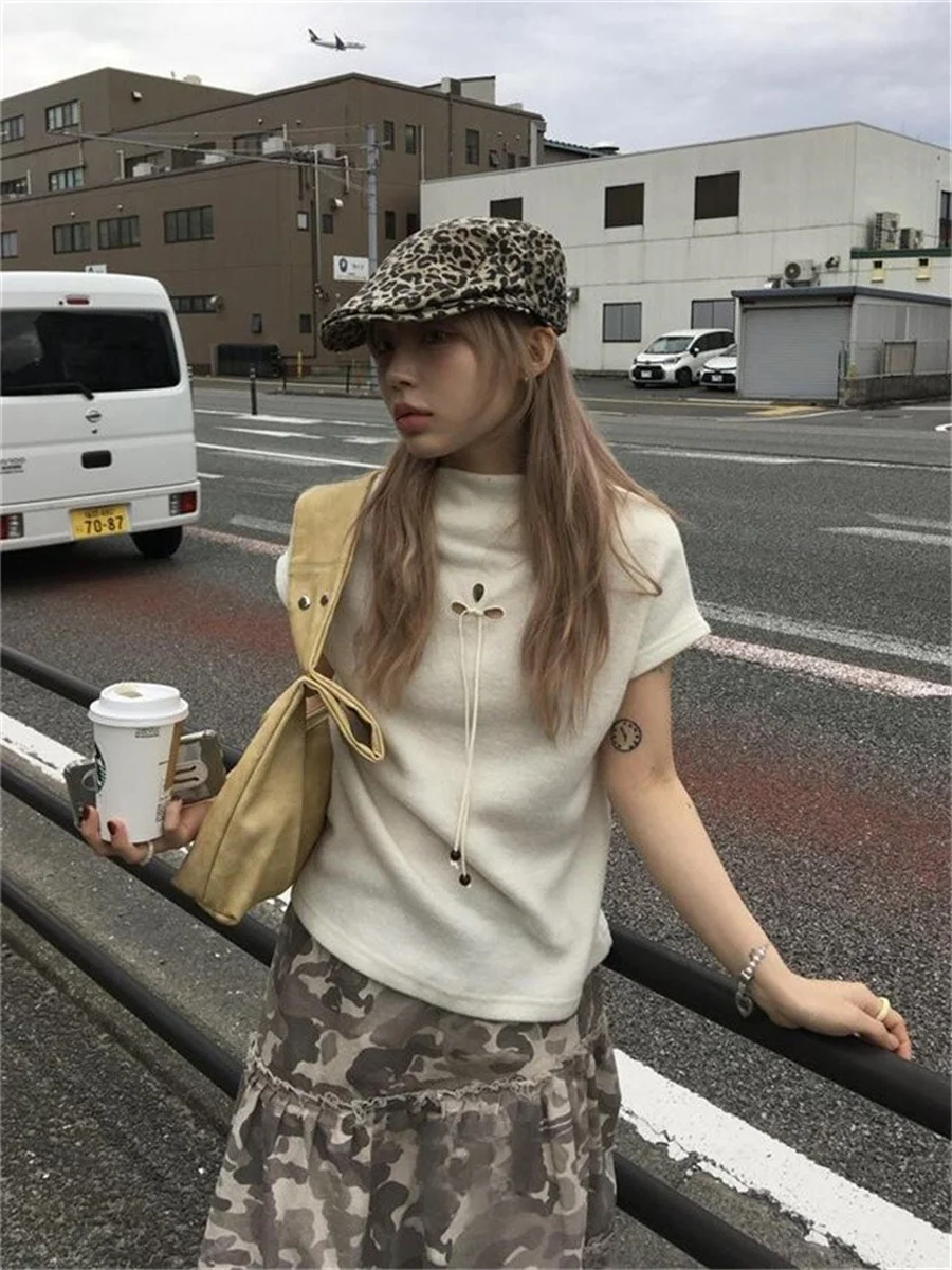 

Retro Hollow out Floral Tie f High Collar Casual Slimming Versatile ort Sve T-irt Base Layer Top Unique SEI