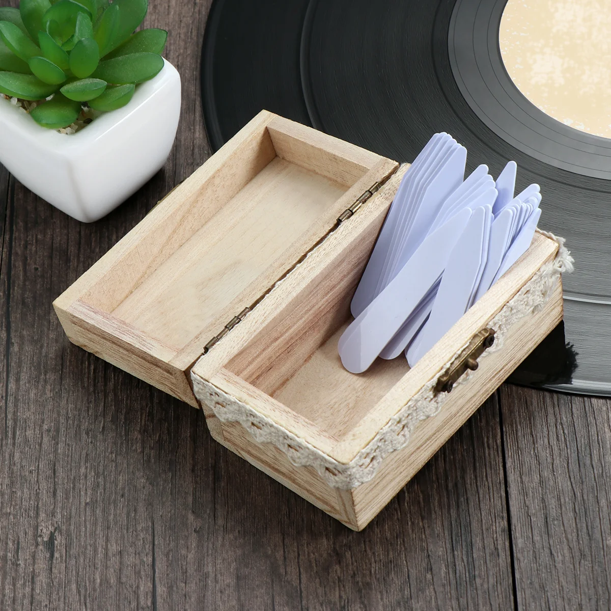 200 قطعة طوق نايلون يبقى 3 مقاسات إكسسوارات بلاستيكية بيضاء للرجال فستان Pristine Crisp طوال اليوم