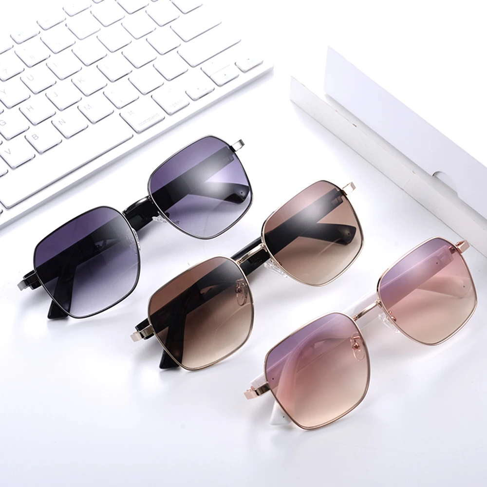 

MZ02 Smart Glasses with Voice Call UV Protection Voice Assistant Navigation Outdoor Sports Wearable Headset