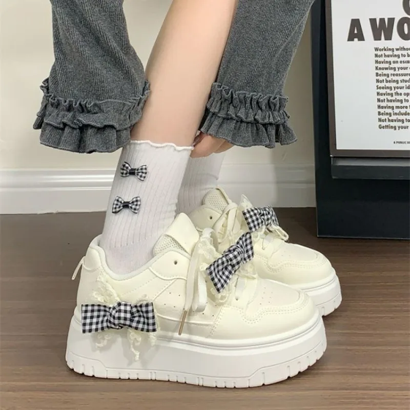 

Butterfly Bow Women's Height Increase Thick Sole Sneakers 2025 Spring Autumn Student Breathable White Versatile Shoes for Women