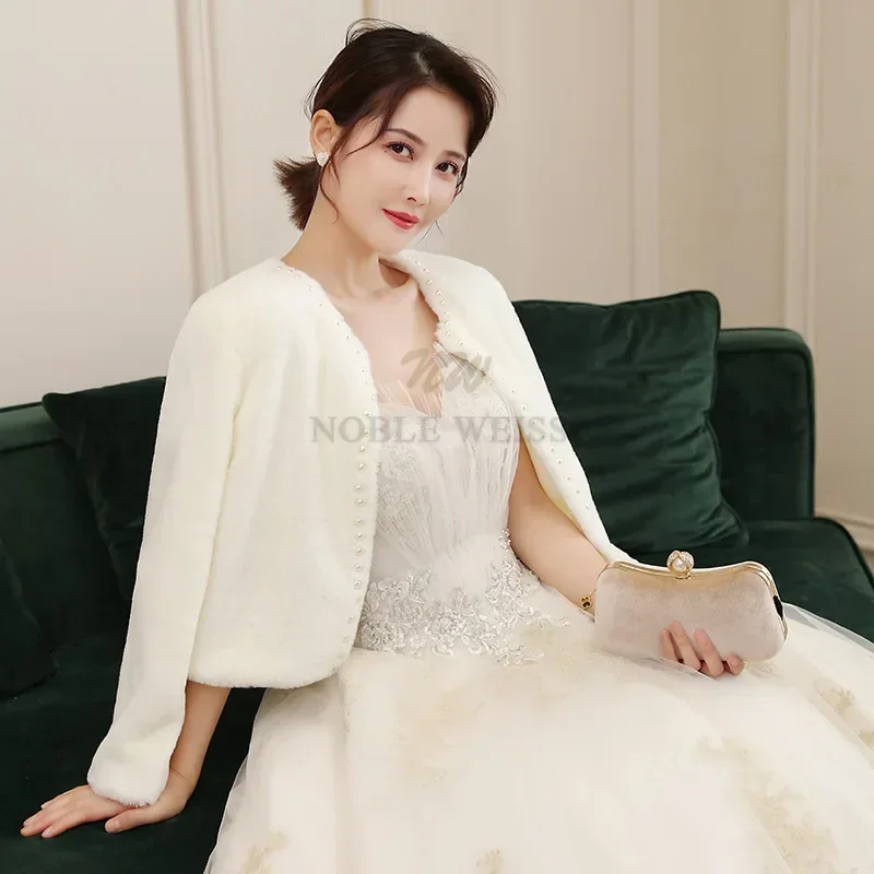 Pearls Wedding Faux Fur Jacket Bolero Women Cape Dress Shrugs for Women Faux Fur Coat Wedding Jacket with Sleeves Customized