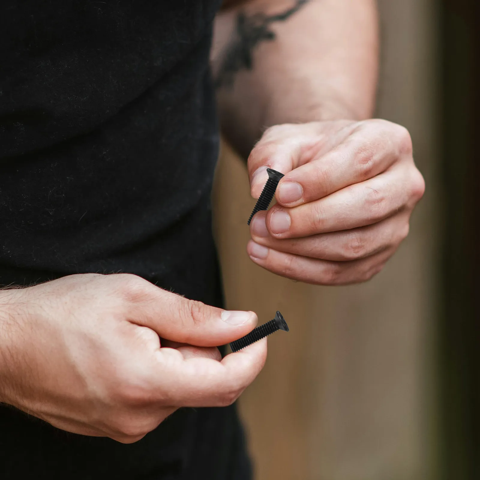 

50 шт. Сменные стальные крепежные винты 5x22 мм с левой резьбой для патрона электродрели