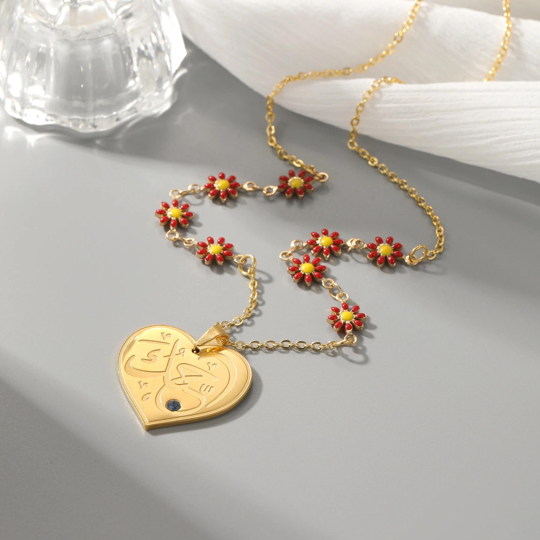 

Arabic Heart Pendant Personalized Sunflower Customized Birthstone Gifts for Children