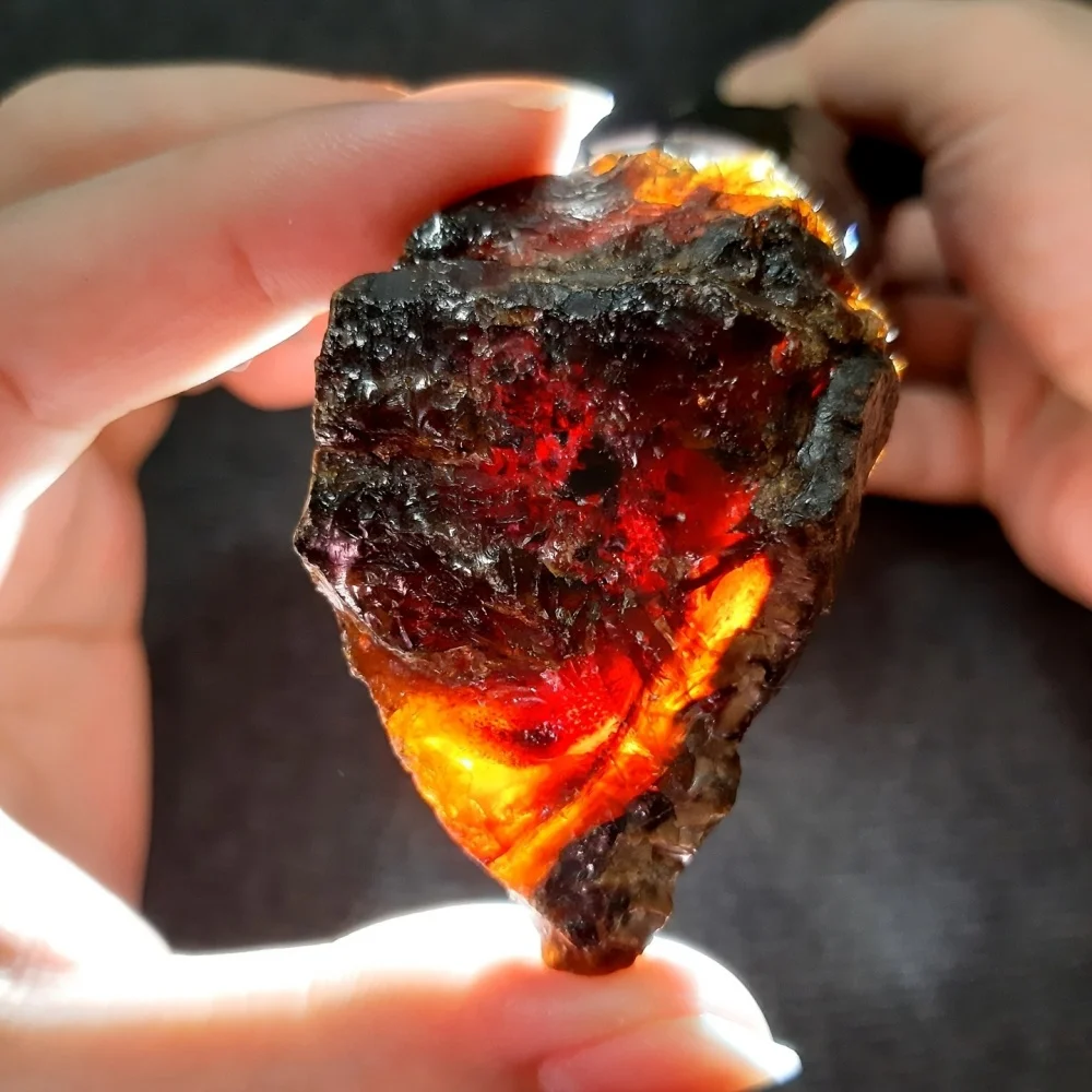 High-Quality Large Natural Amber Raw Stone Collectible Decorative Spiritual Wellness Chakra Witchcraft Home Decor Accessory