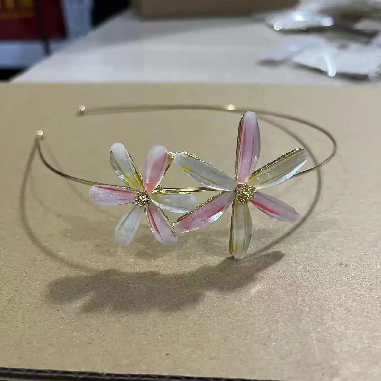 Рисунок 5 - Новые повязки на голову с цветком