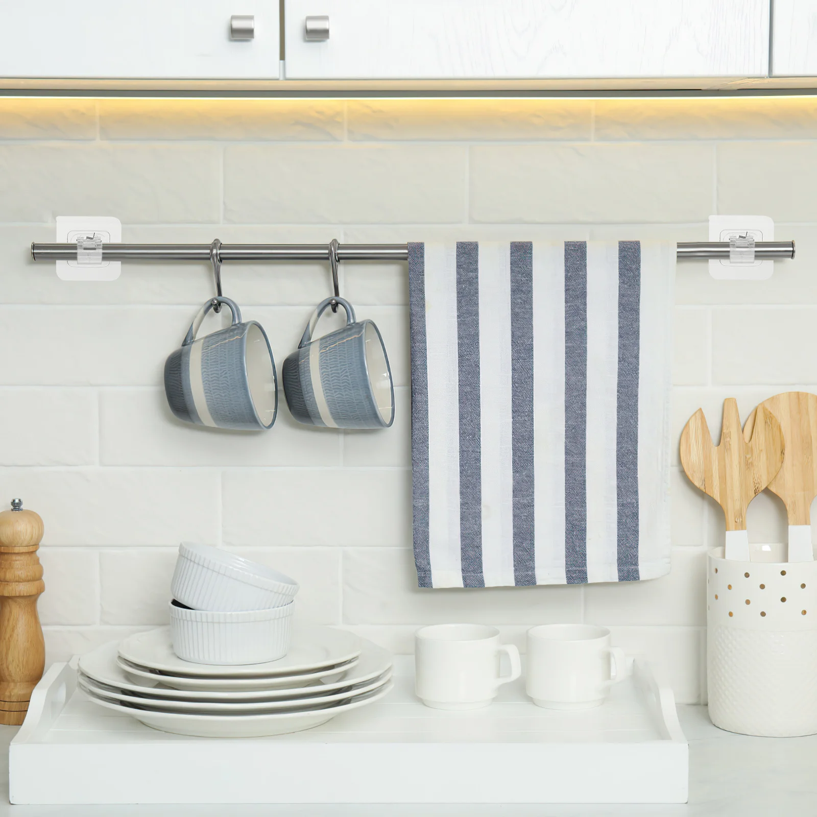 

4Pcs Curtain Rod Holder Bracket Heavy Duty Plastic Fixer for Shower Curtain Rails Sturdy Wall Mount Supports Long Life Home