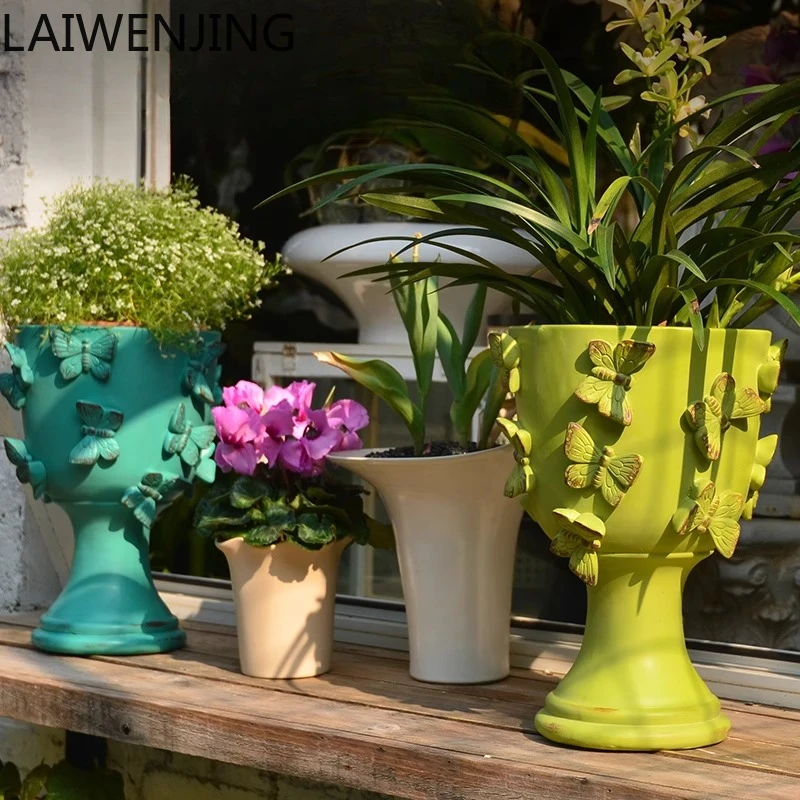 Hlz Butterfly Goble…