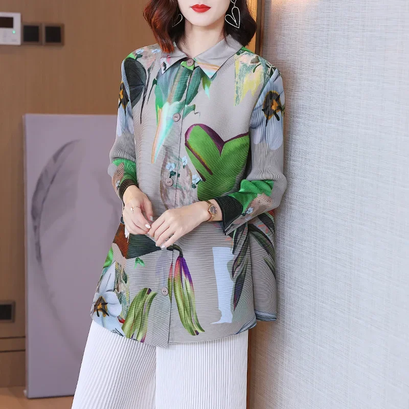 Women's Shirt Early Autumn New Mom's Short Cardigan Top Design Sensible Women elegant and youth woman blouses