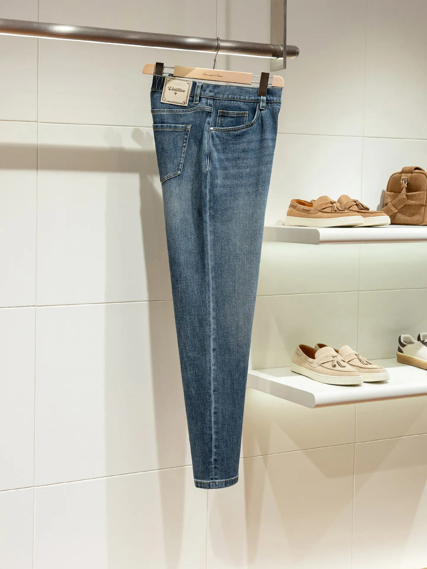 Full strip of hand-scanned washing water four-sided elastic classic blue bull semi-elastic waist loose straight jeans
