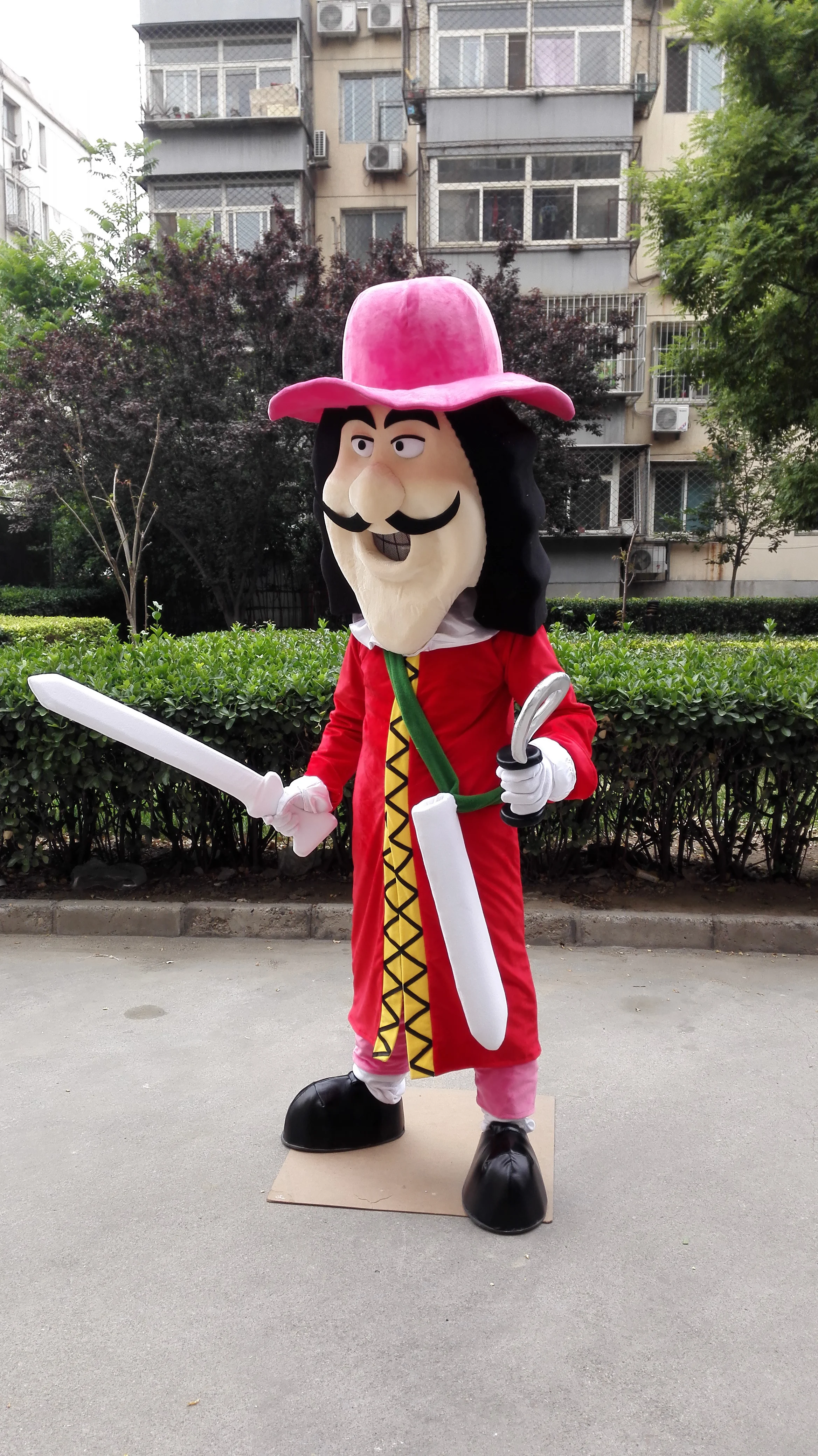 التميمة الكابتن القراصنة زي التميمة بدلة فاخرة مخصصة أنيمي تأثيري أطقم mascotte فستان بتصميم حالم كرنفال حلي 41203