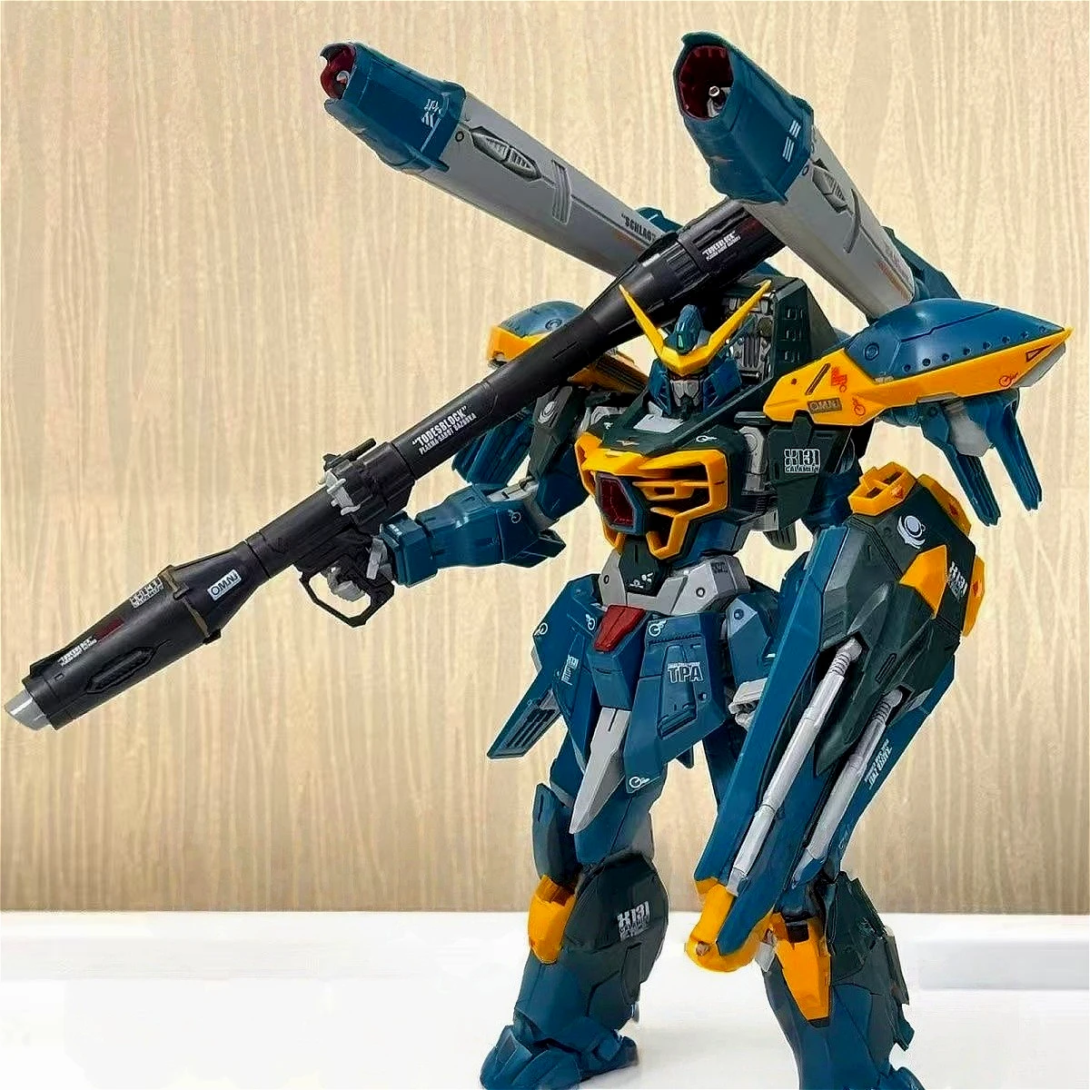 Novo em estoque baobao e menghu 1/100 fm calamidade montagem modelo kit anime figura de ação robô modelo plástico presentes surpresa brinquedos