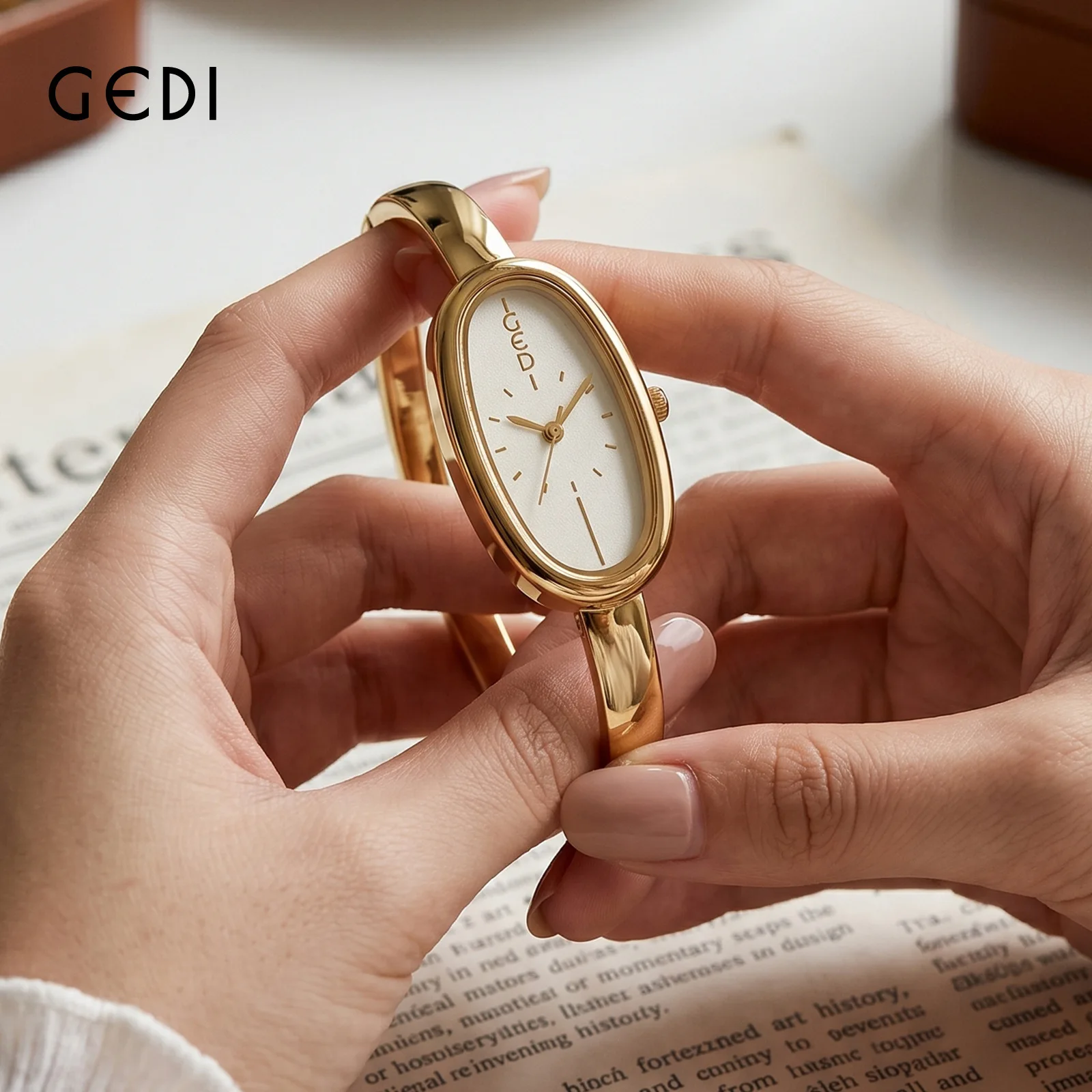 Elliptical Bracelet Style Vintage-inspired Women Watches Waterproof Light Luxury High-end Feel Versatile Quartz Wristwatches