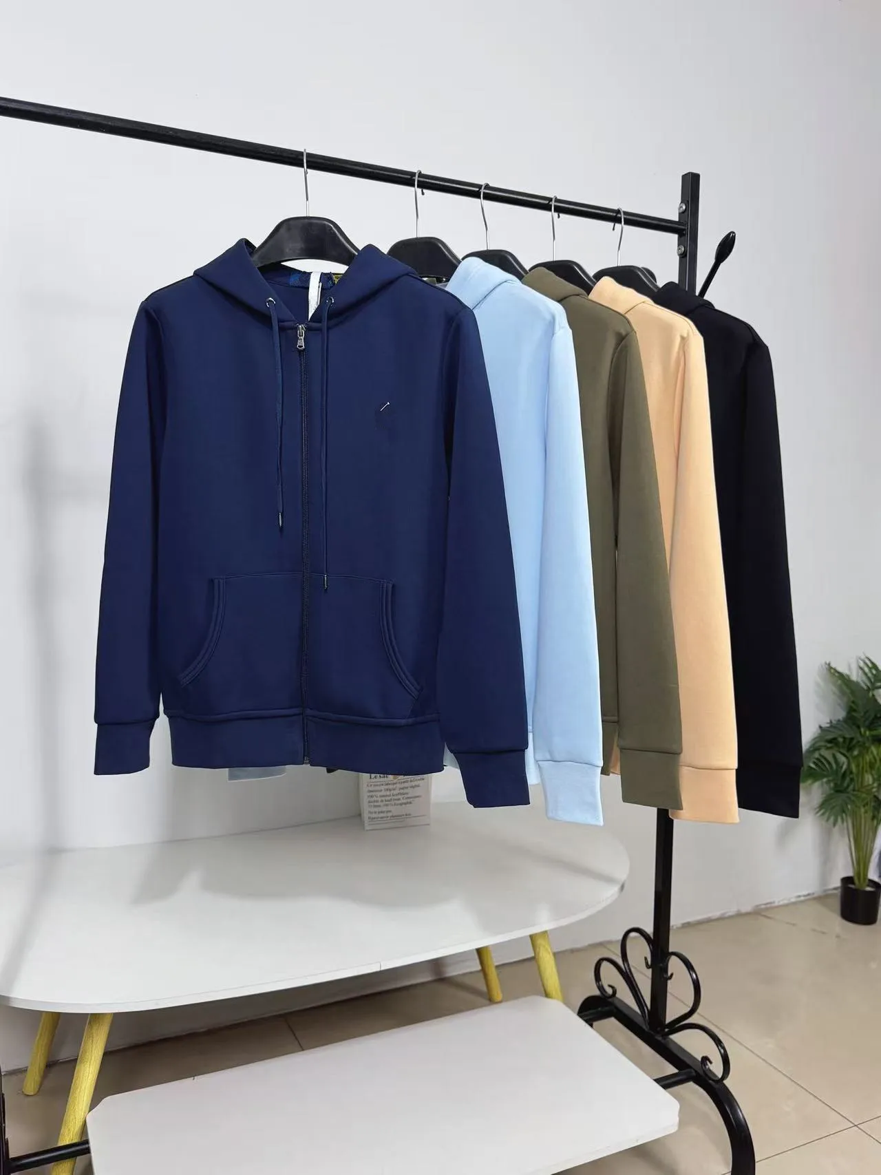 

Элитный американский повседневный кардиган-худи из плоской вязки, толстовка-жакет, топ из хлопка и полиэстера, устойчивый к сминанию...