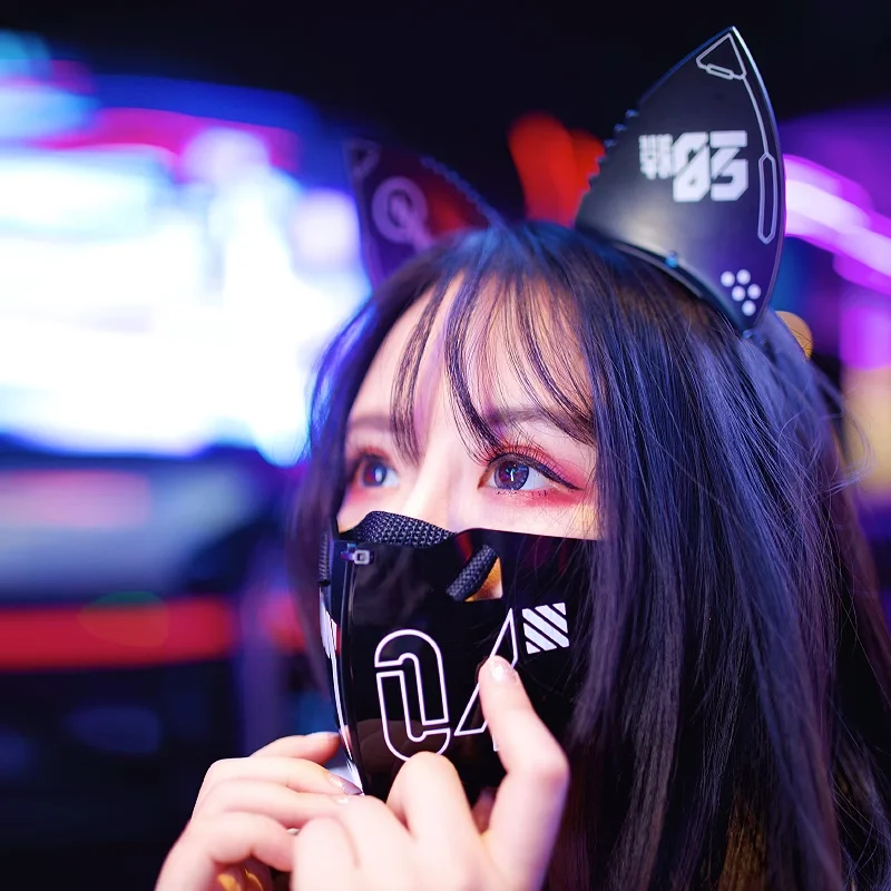 Gioco CyberPunk maschere Cosplay casco per donna uomo orecchie di gatto cerchietto per capelli maschere di carnevale di Halloween costumi di