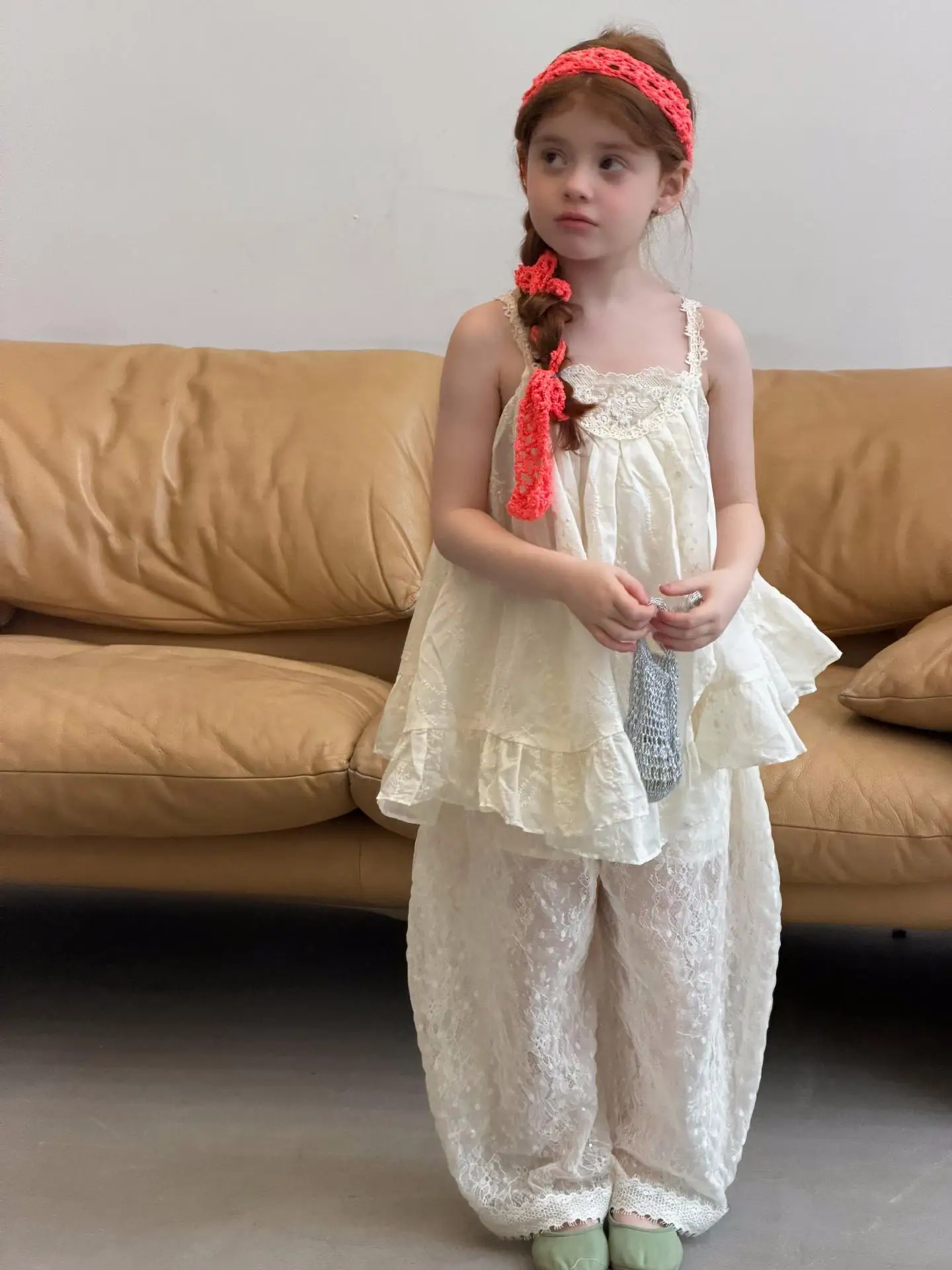 Korean Children's Clothing 2026 Summer New Girls' Camisole Beige Embroidered Lace Sleeveless Vest Camisole
