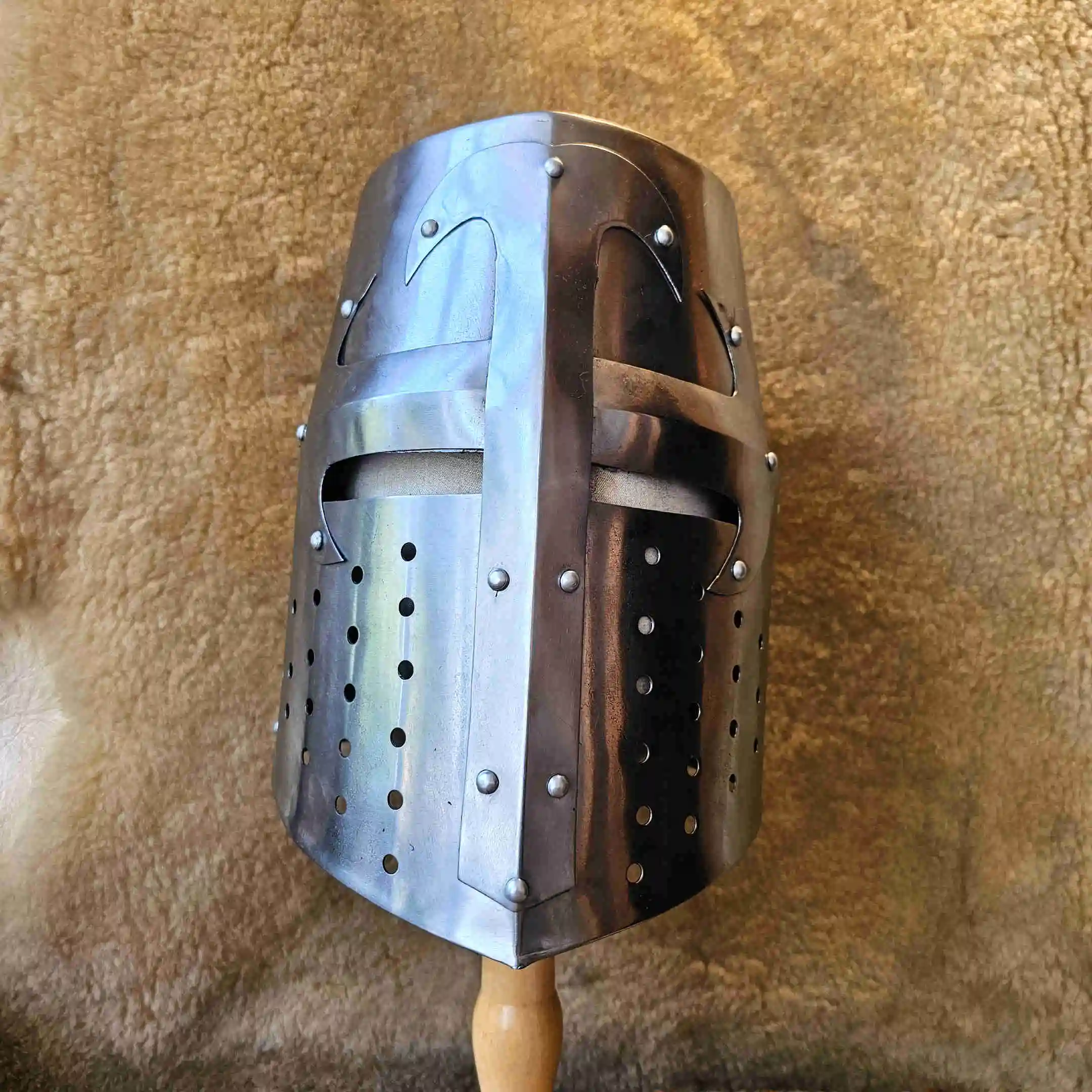 Medieval Knight Arm…