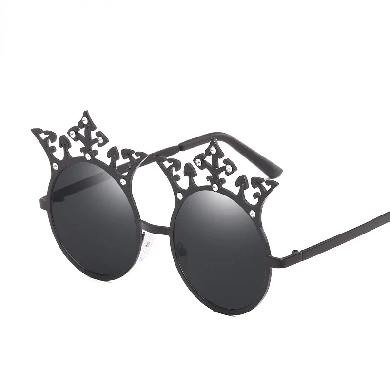 Fashion Crown Sunglasses Women's Vintage Diamond Glasses Punk Steam Metal Frame Wine Party Women's Sunglasses