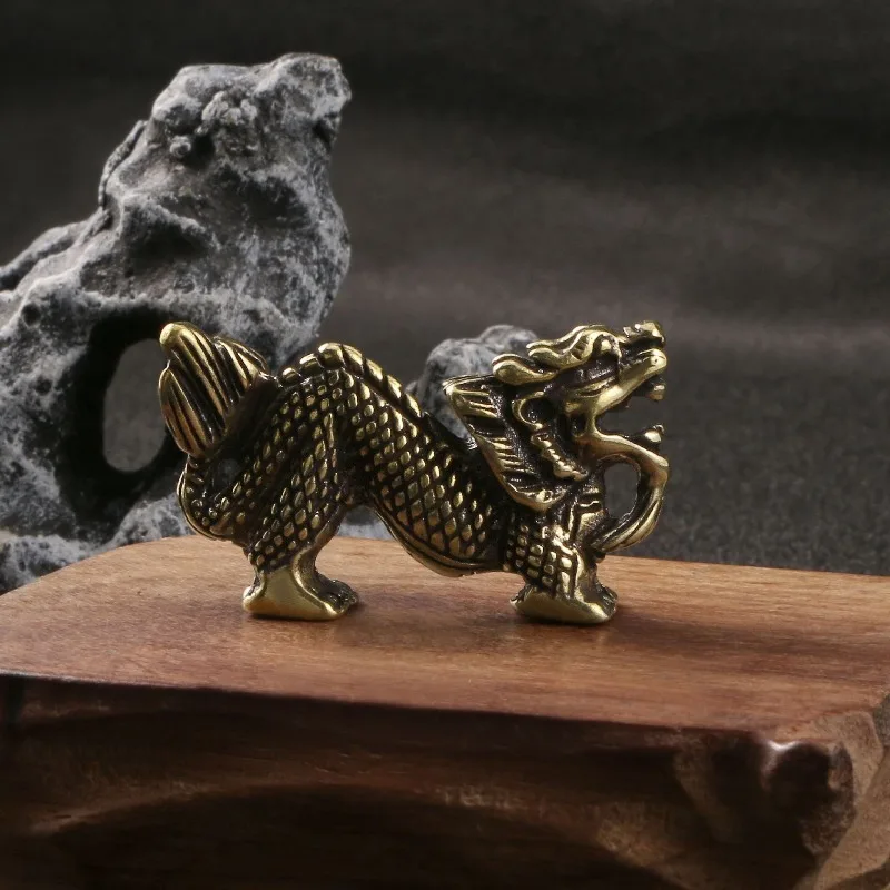 1 PC Brass Chinese Zodiac Dragon Keychain Waist Hanging Vintage Domineering Key Ring For Men Women Home Decoration Ornament Gift