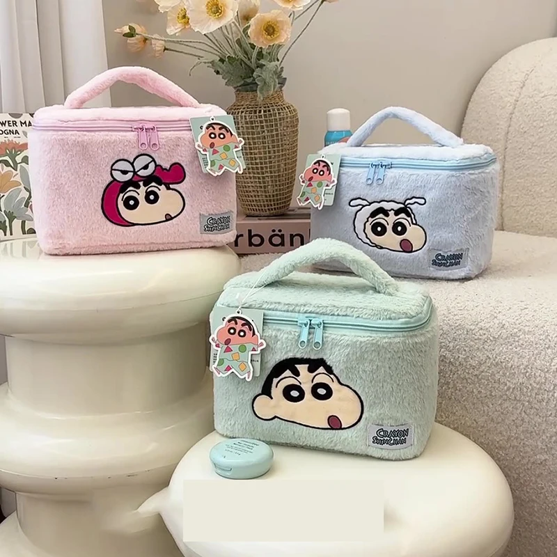 

Kawaii Crayon Shin Chan Anime Plush Makeup Bag Cute Cartoon Large Capacity Girl Heart Plush Handheld Storage Bag Toys for Kids