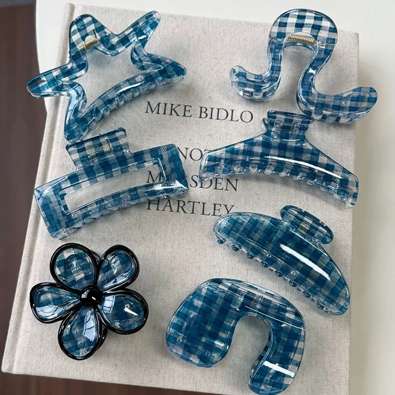 

Deep Blue Crystal Textured Plaid Spliced Flower Hair Clip Vintage Women'S Bun Hair Quality Shark Clip Hair Accessory