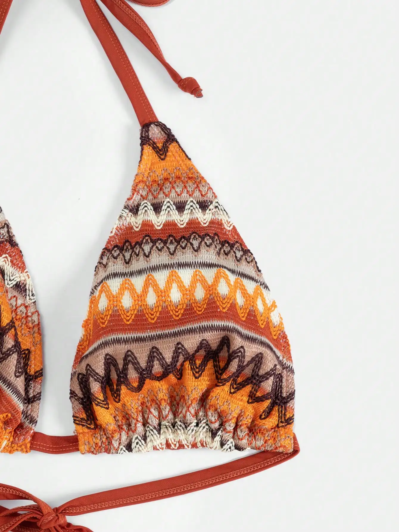 

Geometric Pattern Knotted Halter Triangle Bikini Top Beach Swimwear