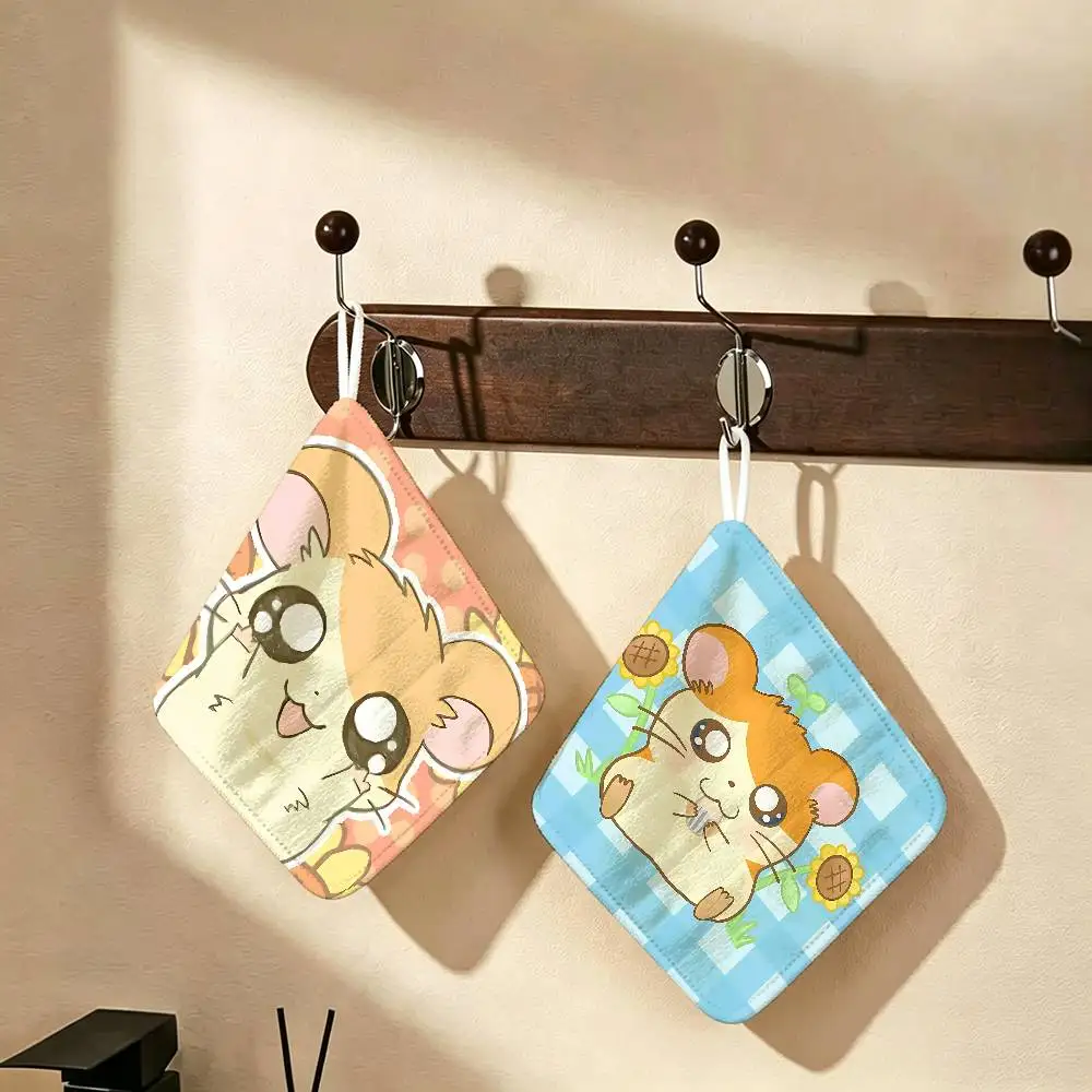 Niedliches Hamtaro Cartoon-Handtuch aus Polyester-Baumwolle, Hängedesign, langlebig für den Gebrauch im Haushalt, Restaurant und auf der Toilette