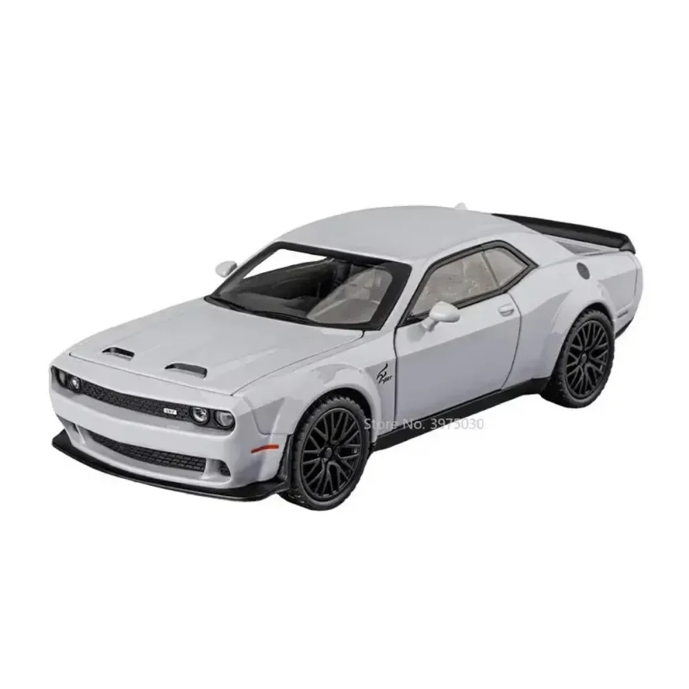 1:32 Challenger SRT Hellcat A4 Sportwagens Miniatuur Modellen Speelgoed Legering Diecast Deuren Geopend Geluid Licht Auto Kinderen Verjaardagscadeautjes