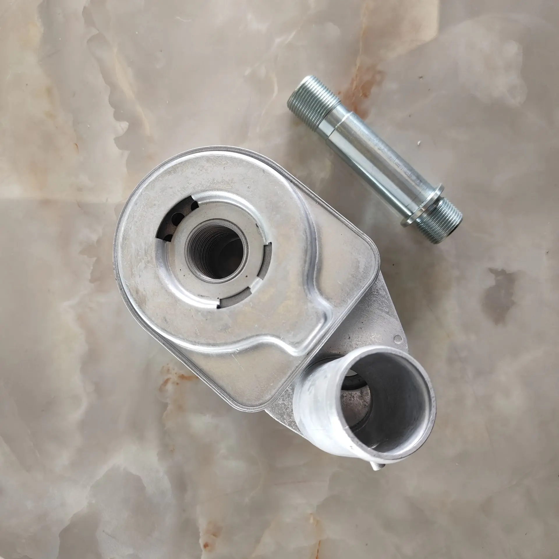 مبرد زيت للسيارة فيات DUCATO 2.3 D Multijet 2006 فصاعدًا 5801555580 504375378 5801630224