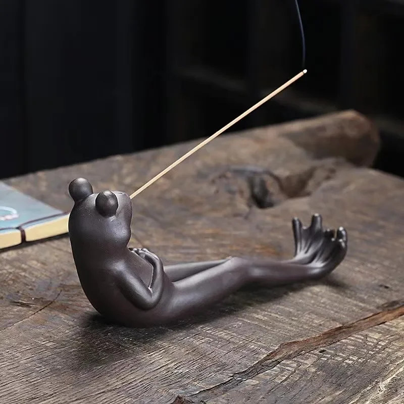 Resin Frog Palm Stick Incense Holder Sandalwood Incense Burner Zen Home Decor Durable Ash Catcher for Aromatherapy Ornaments