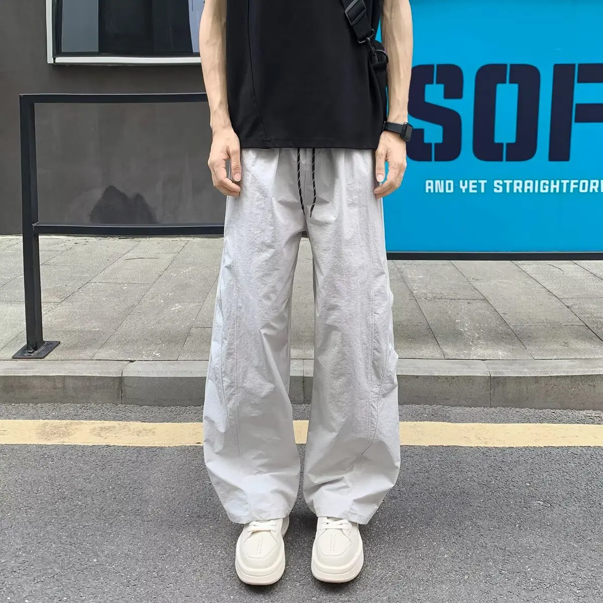 

Loose Wide Leg Casual Sports Pants Men's Folded Workwear Trousers Japanese Sle Faionable Loose Fit Soldier Leisure Pants