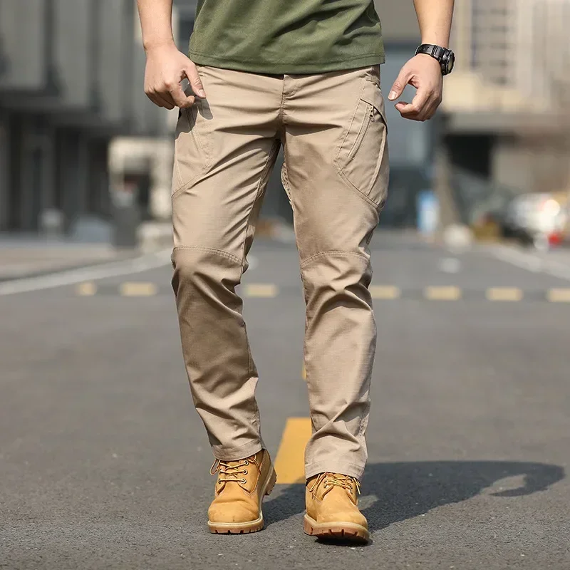 

New Men's Outdoor Casual and Fashionable Multi Bag Handsome Tactical Pants Camouflage All Season Training Work Pants