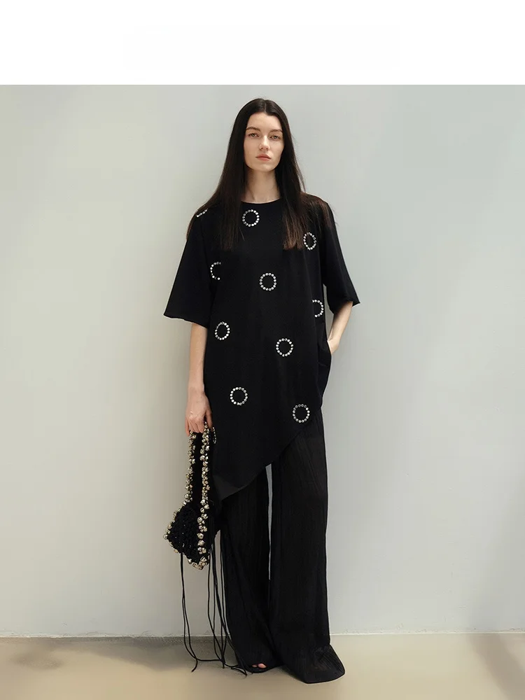 

Новинка: Летний комплект Audrey Wang: Романтическая свободная женская футболка с круглым вырезом и асимметричным подолом, простой повседневный стиль, из смесового хлопка, короткий рукав.