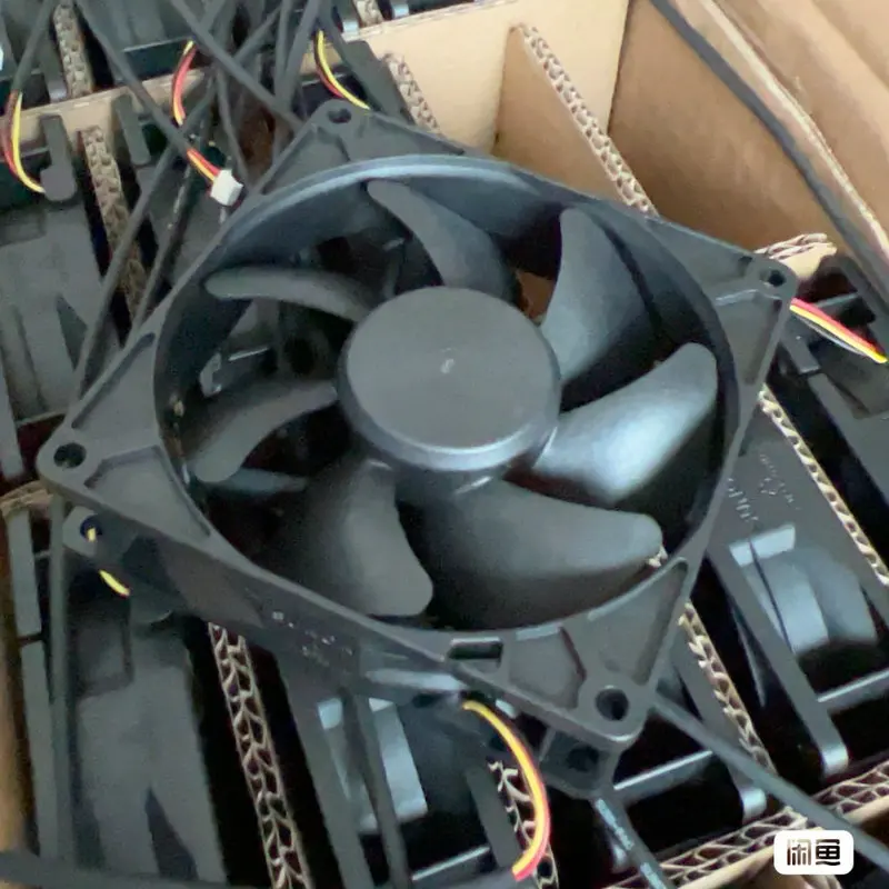 New Cooling Fan for Projector MF92251V3-1000C-G99 DC12V 0.9W 3Lines