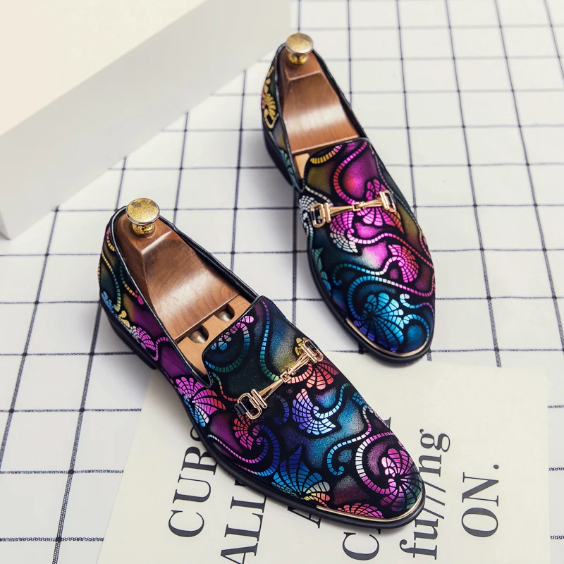 الملونة طباعة فستان أحذية رجل رائجة البيع الأحذية الرسمية للرجل المتسكعون أنيق أشار تو حذاء رسمي الرجال zapatos الفقرة hombre #1